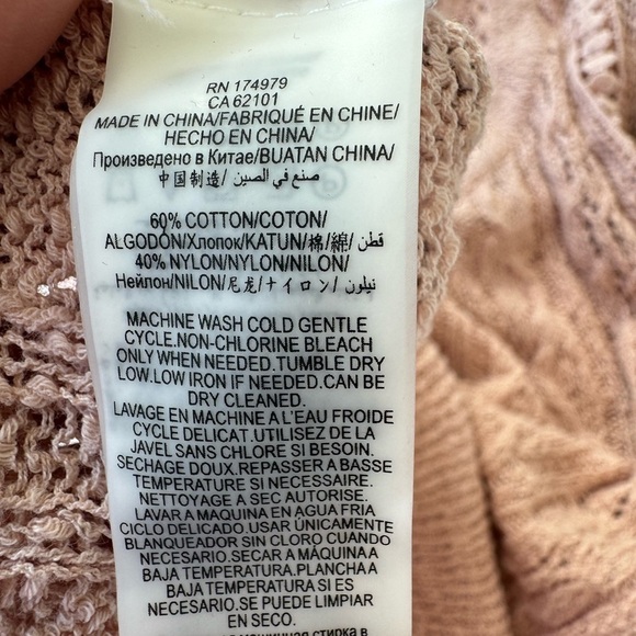 BCBG MaxAzria Mixed Stitch Spring sweater Blush Pink Size XS - Picture 5 of 5